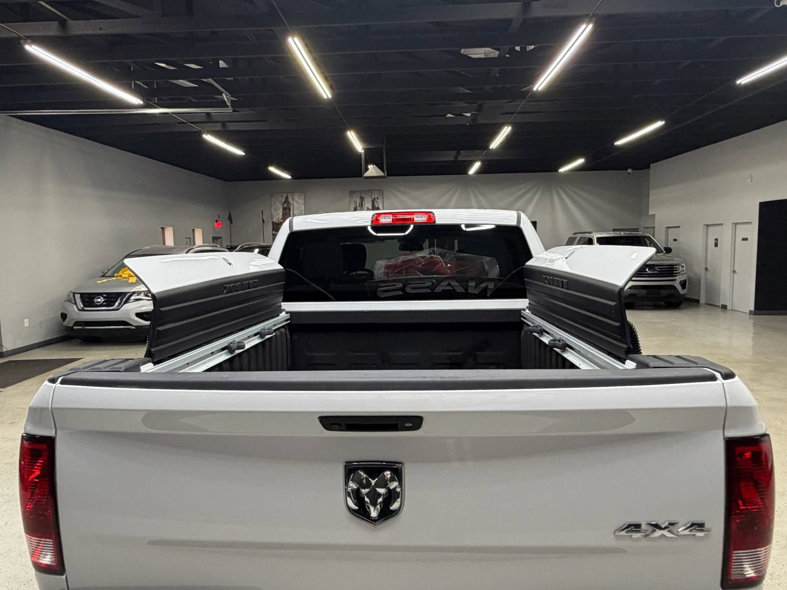 Used 2018 RAM 1500 Tradesman w/ Popular Equipment Group AWD/4WD image 29