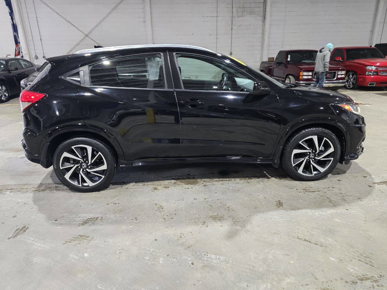 Used 2019 Honda HR-V Sport image 13