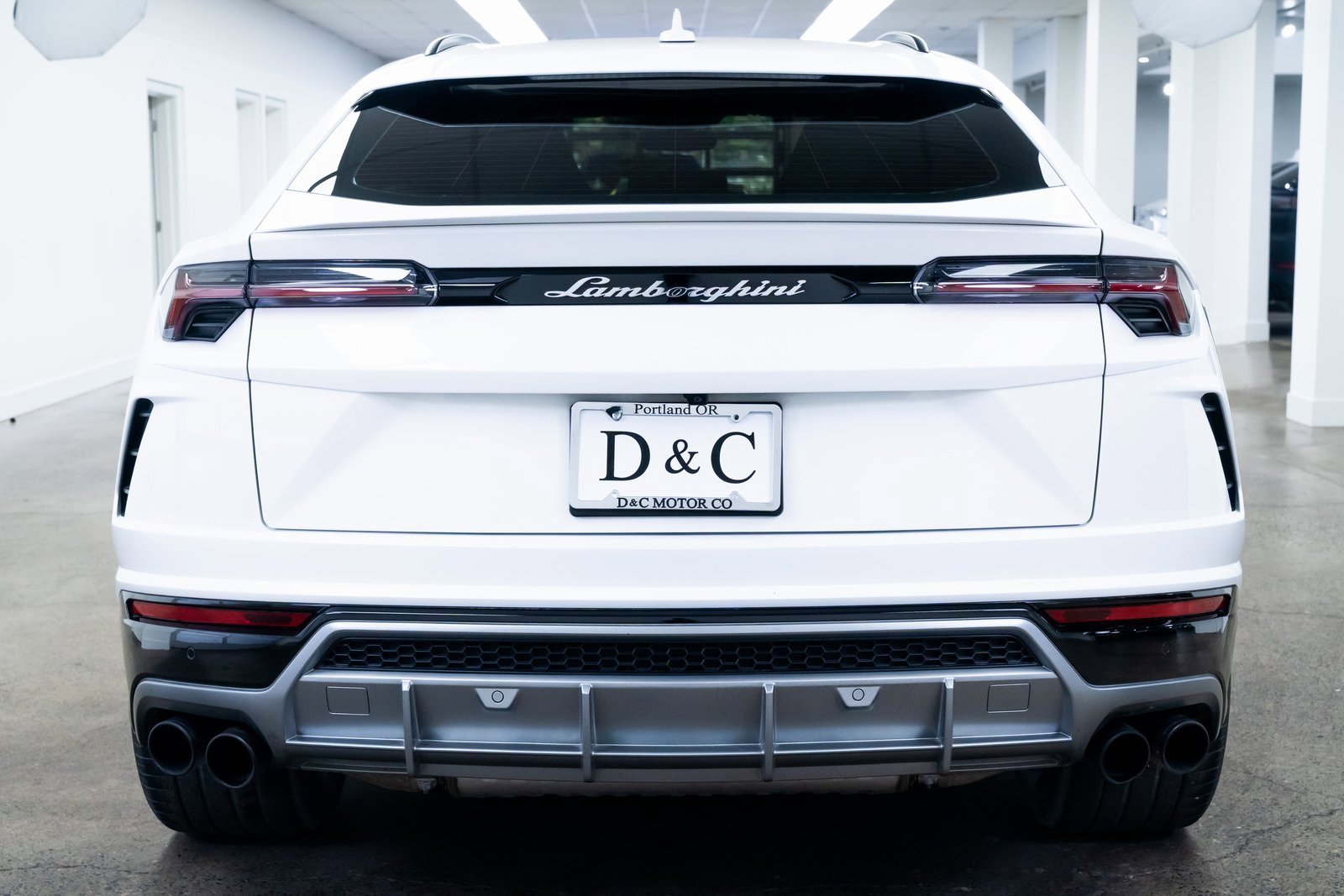 Used 2020 Lamborghini Urus image 5