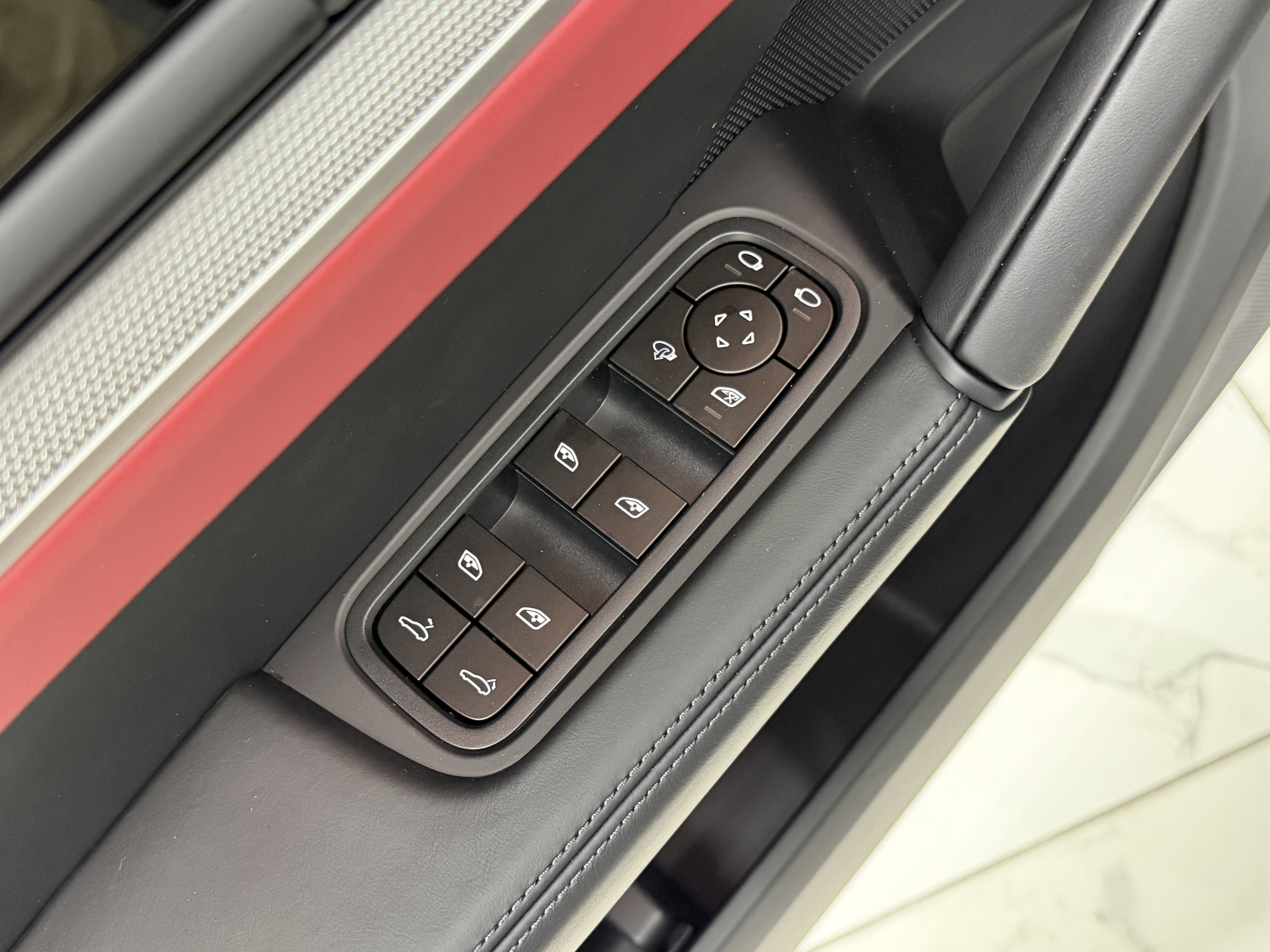 New 2026 Porsche Cayenne AWD/4WD image 28
