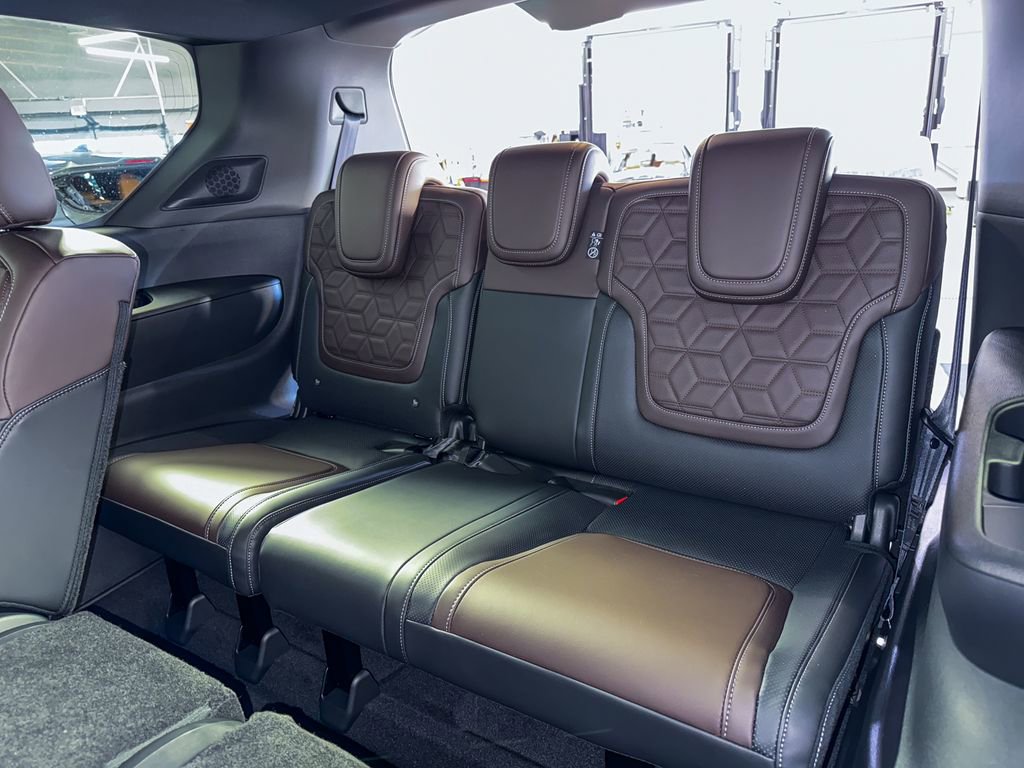 New 2026 Nissan Armada Platinum image 28