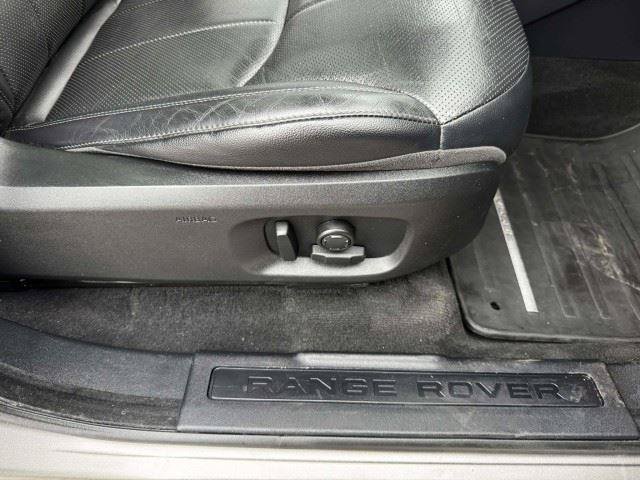 Used 2017 Land Rover Range Rover Evoque SE Premium AWD/4WD image 46