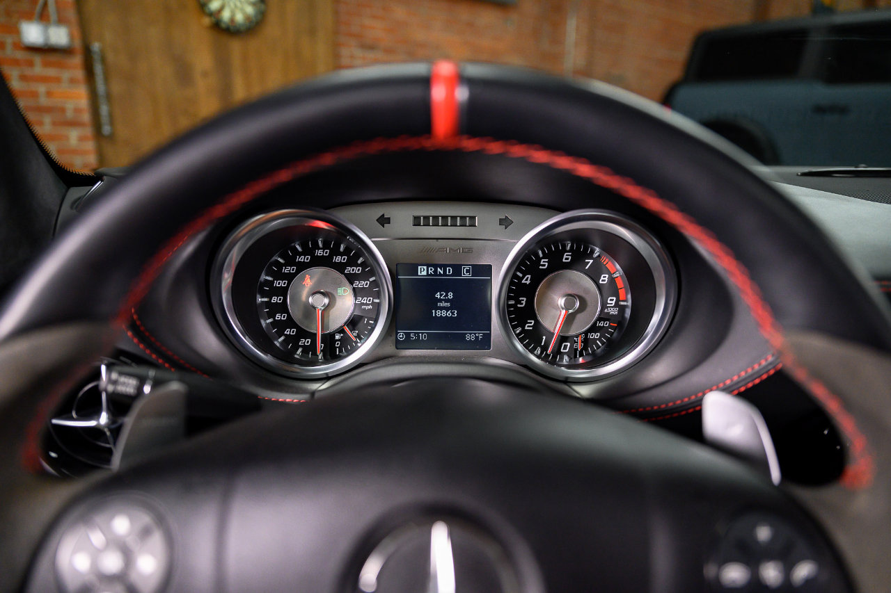 Used 2013 Mercedes-Benz SLS AMG GT Roadster image 47