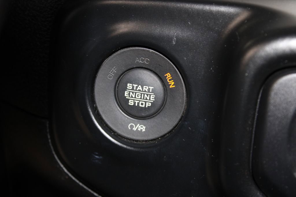 Used 2021 Jeep Gladiator Sport image 26