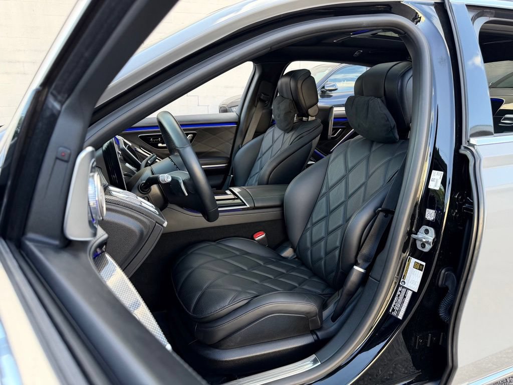 Used 2022 Mercedes-Benz Maybach S 580 4MATIC image 32