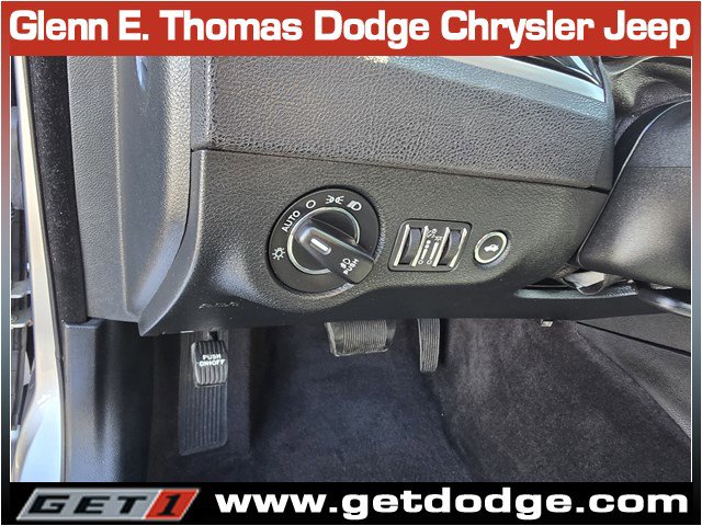 Certified 2018 Chrysler 300 S image 21