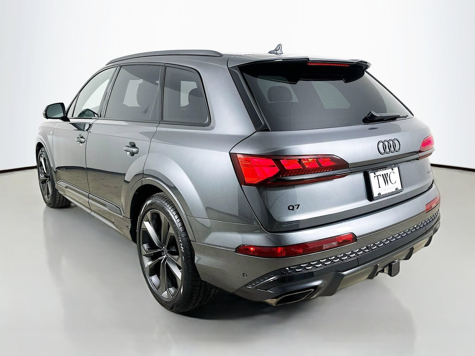 New 2026 Audi Q7 3.0T Prestige AWD/4WD image 7