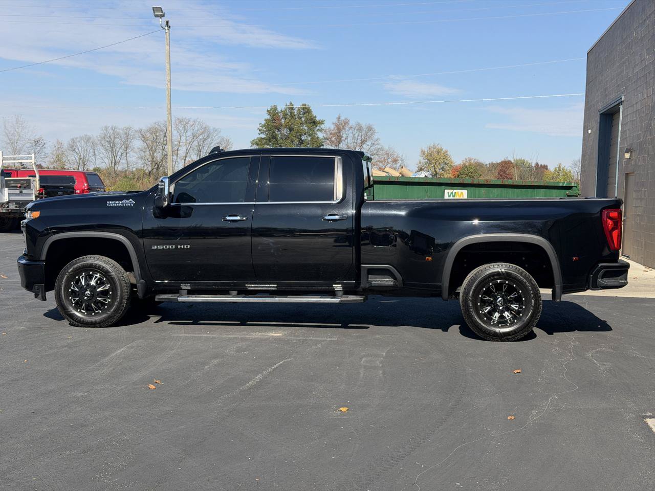 Used 2021 Chevrolet Silverado 3500 High Country w/ Snow Plow Prep/Camper Package AWD/4WD image 2