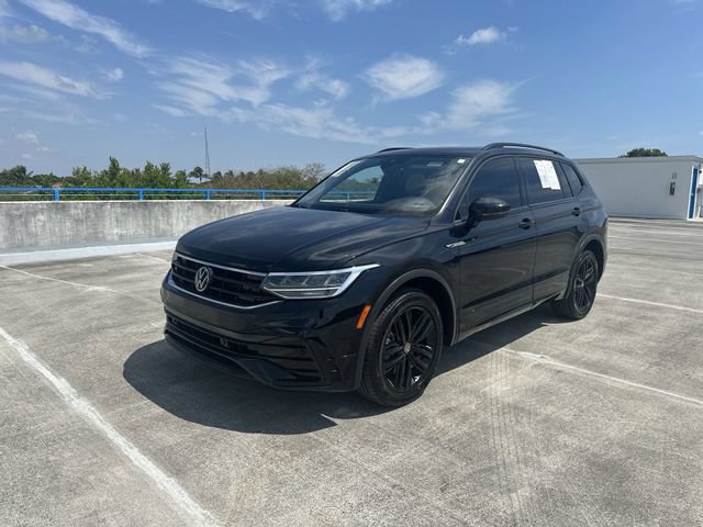 Used 2021 Volkswagen Atlas Cross Sport SE w/ Panoramic Sunroof Package FWD image 21