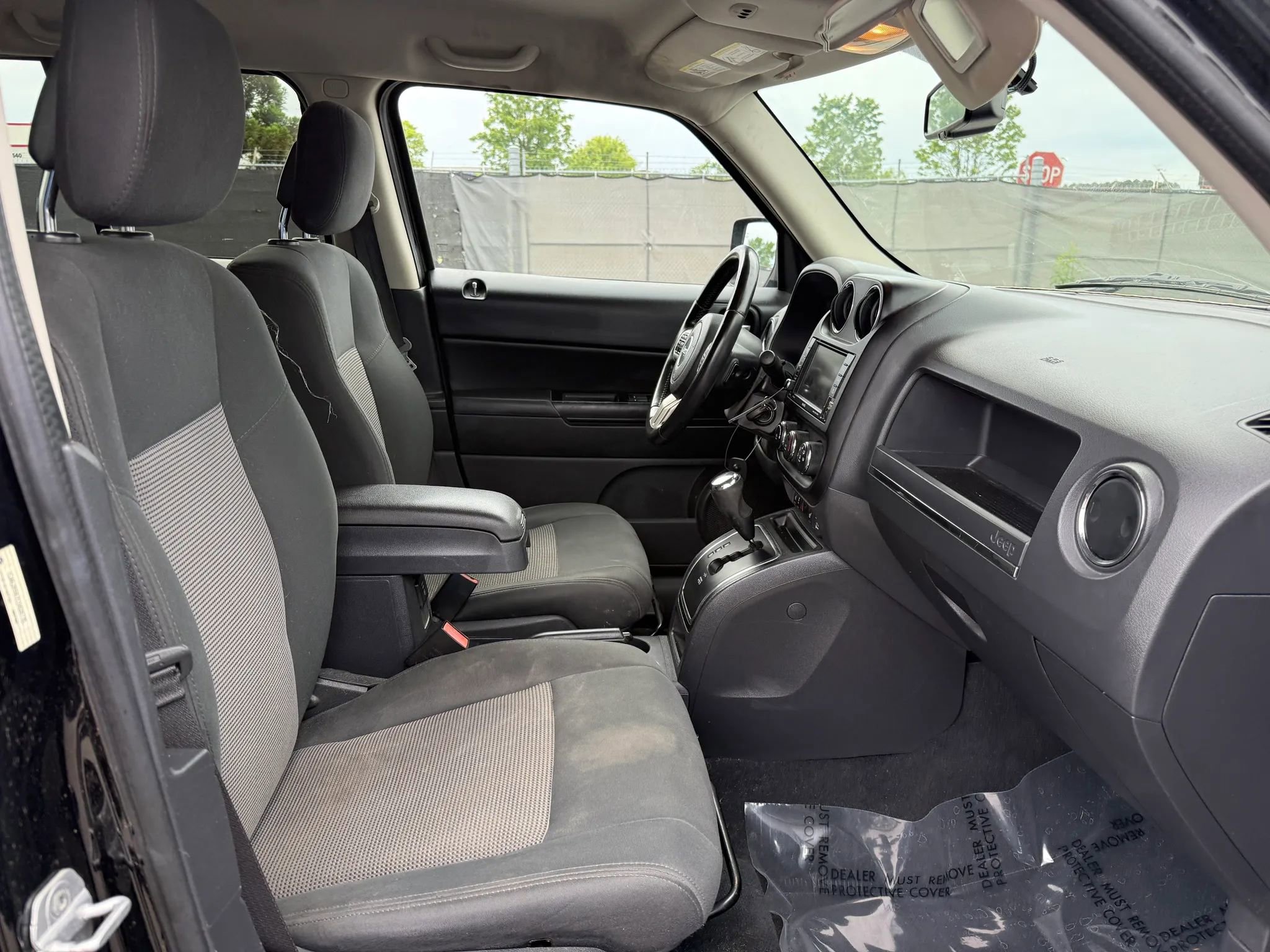 Used 2012 Jeep Patriot Latitude FWD image 18