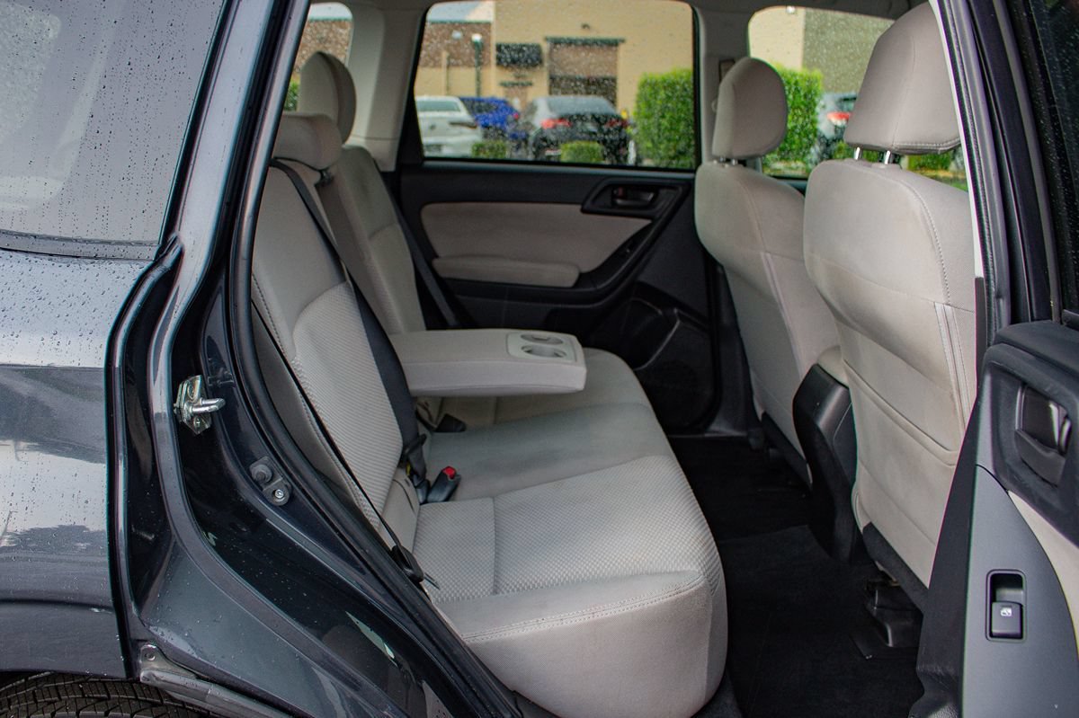 Used 2015 Subaru Forester 2.5i Premium AWD/4WD image 17
