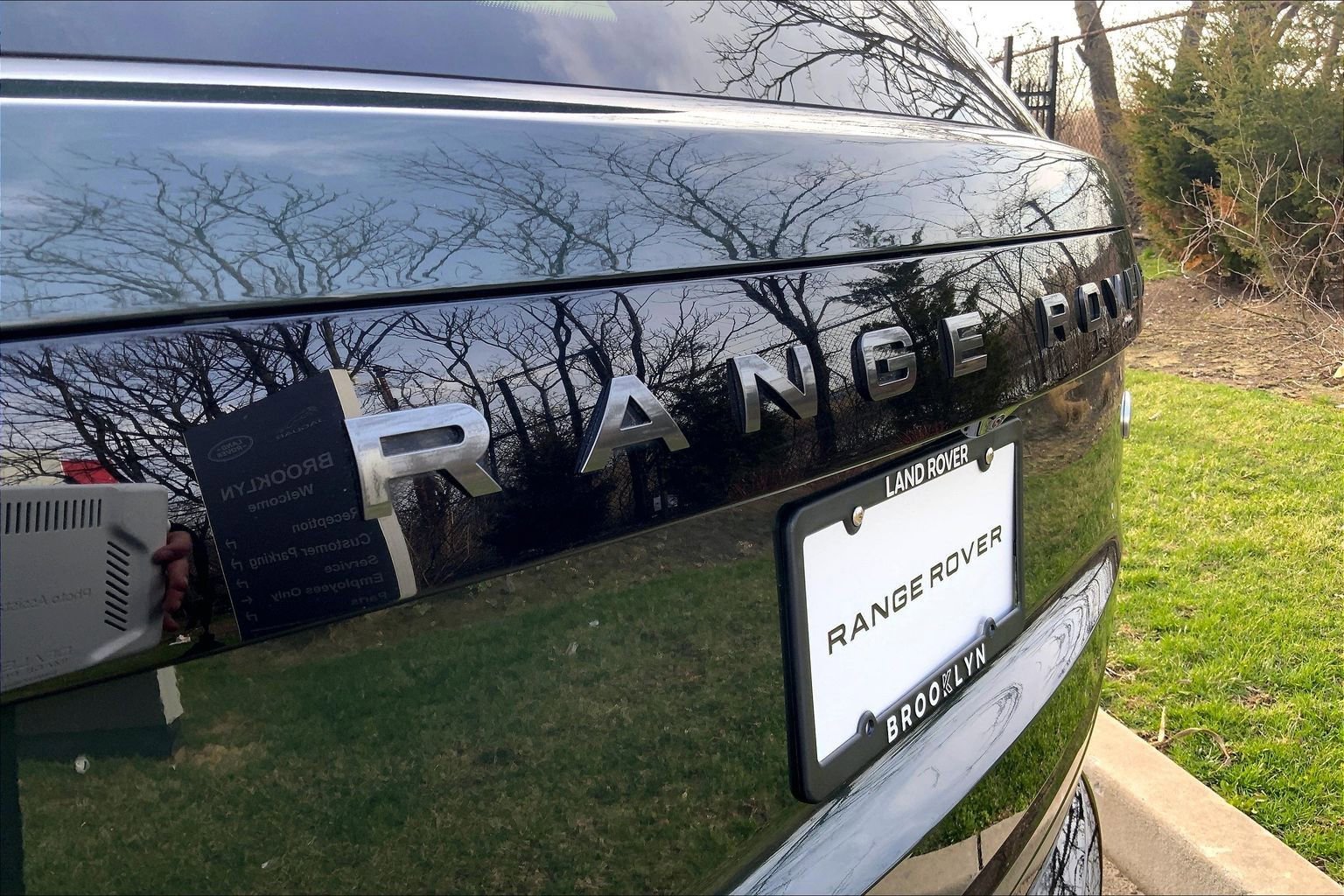 Used 2023 Land Rover Range Rover SE AWD/4WD image 9