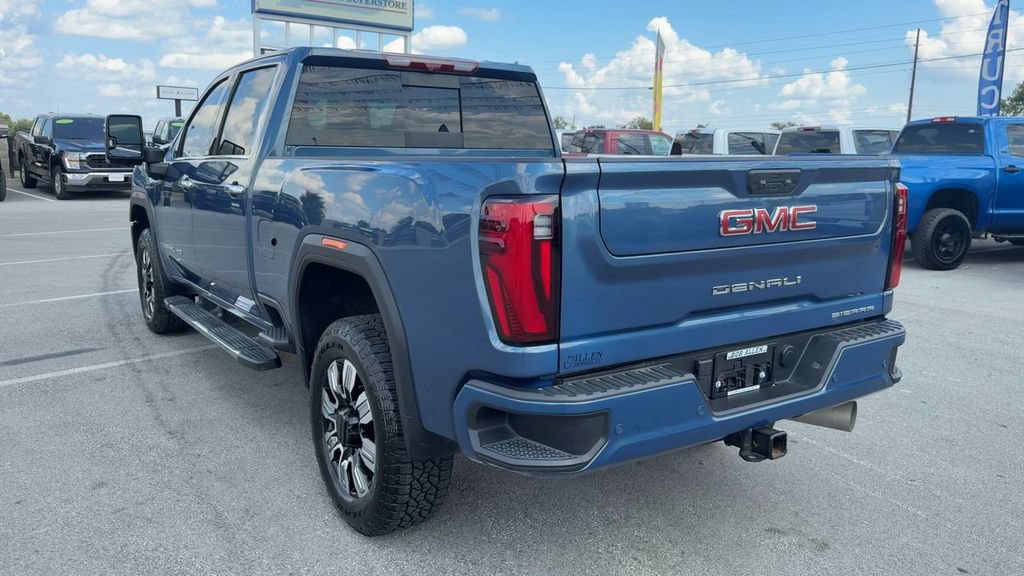 Used 2026 GMC Sierra 2500 Denali w/ Denali Reserve Package AWD/4WD image 5