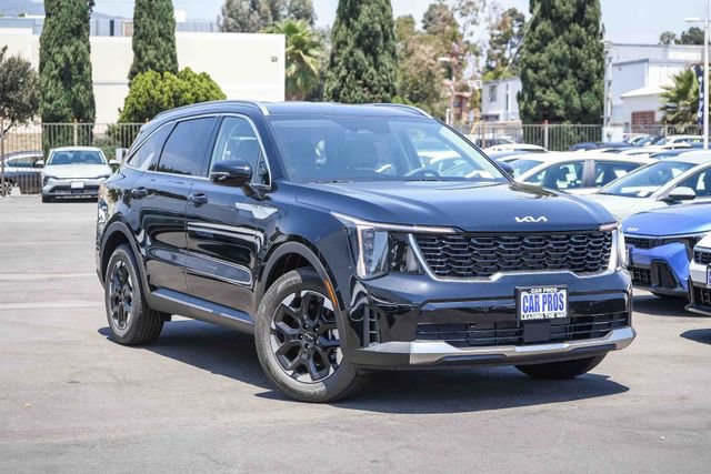 New 2026 Kia Sorento S FWD image 2