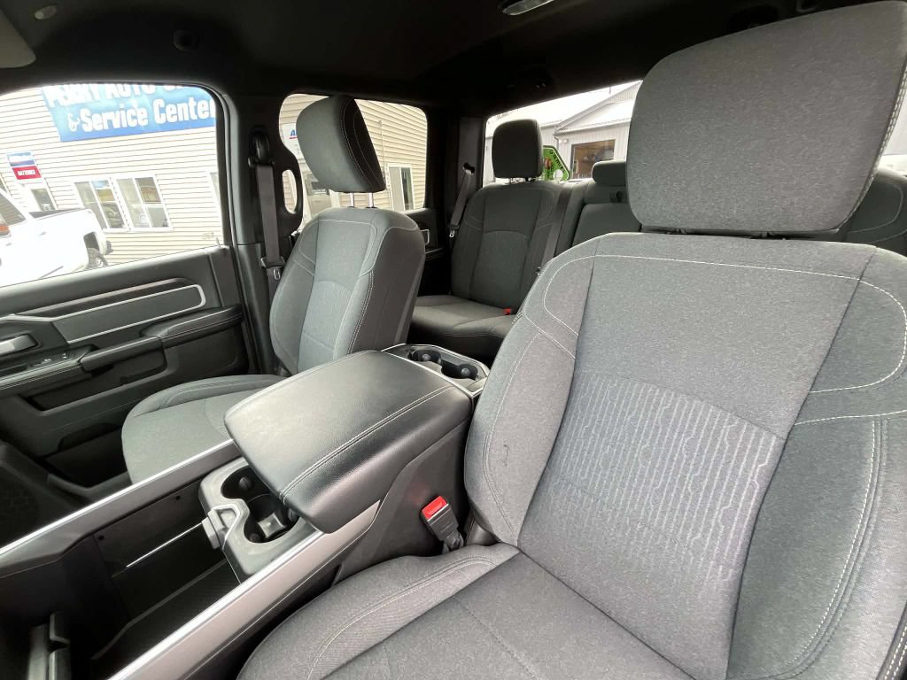 Used 2021 RAM 2500 Big Horn w/ Level 1 Equipment Group AWD/4WD image 24