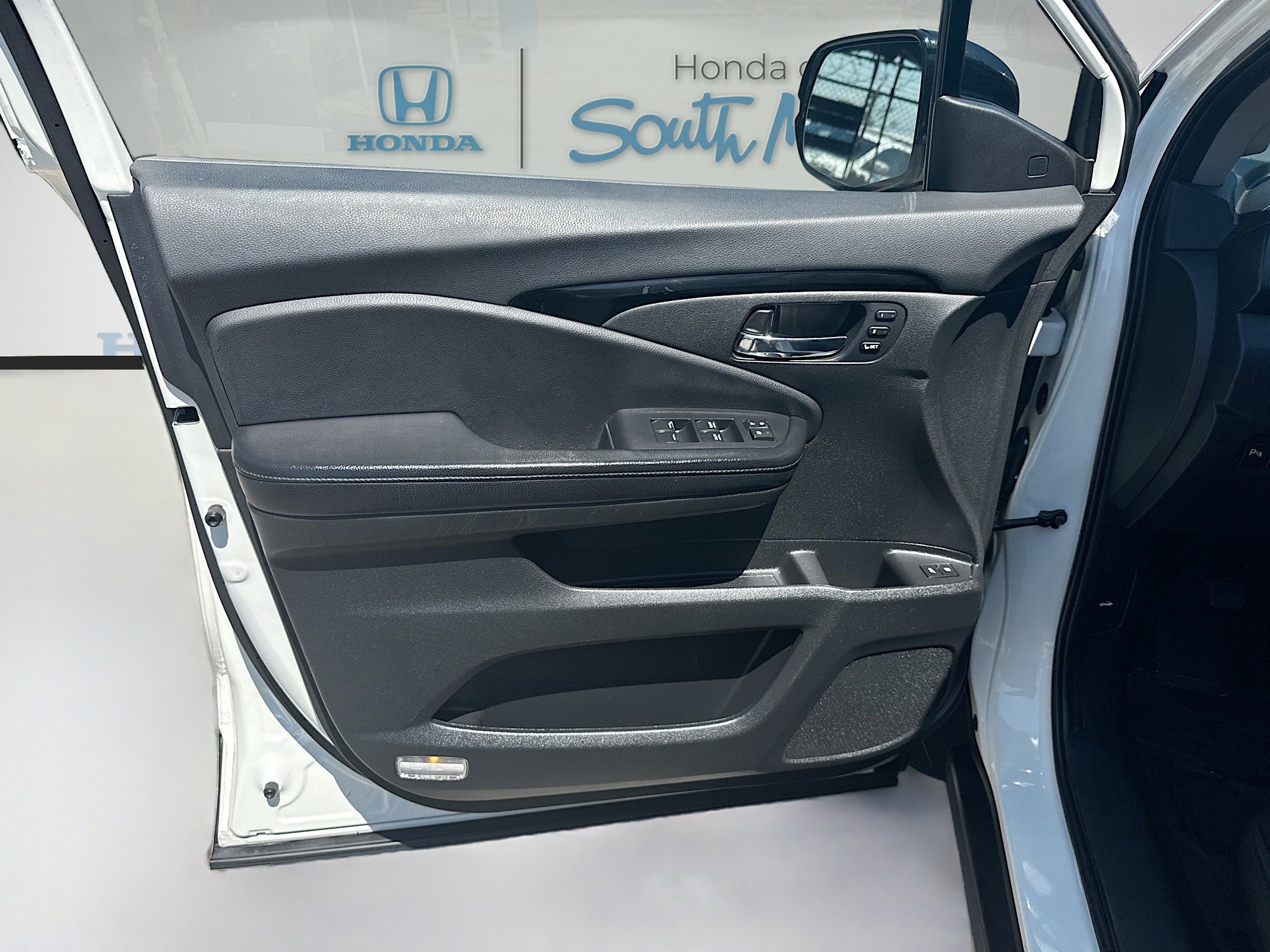 Used 2019 Honda Pilot Elite image 20