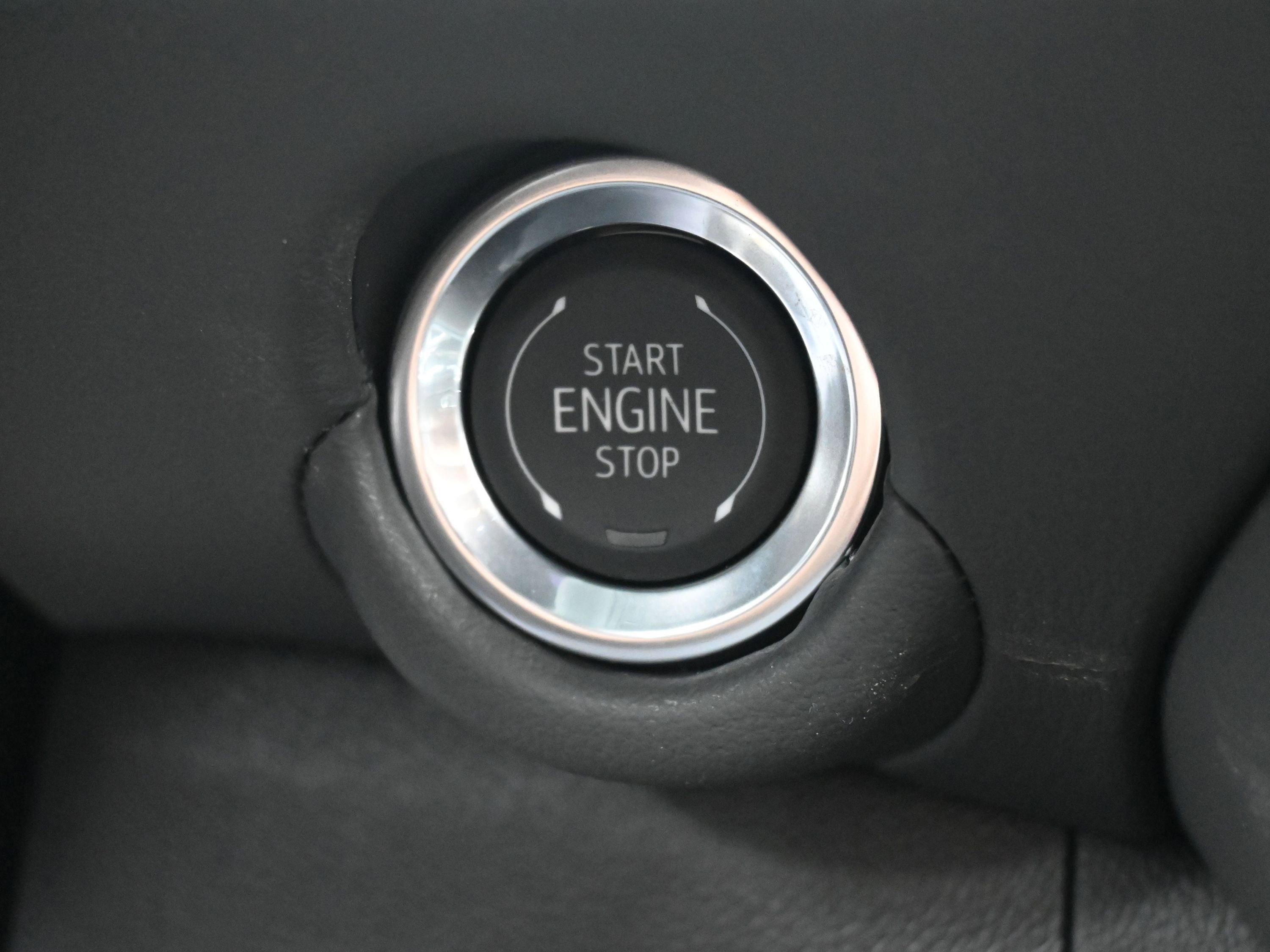 New 2026 Chevrolet Suburban High Country image 21