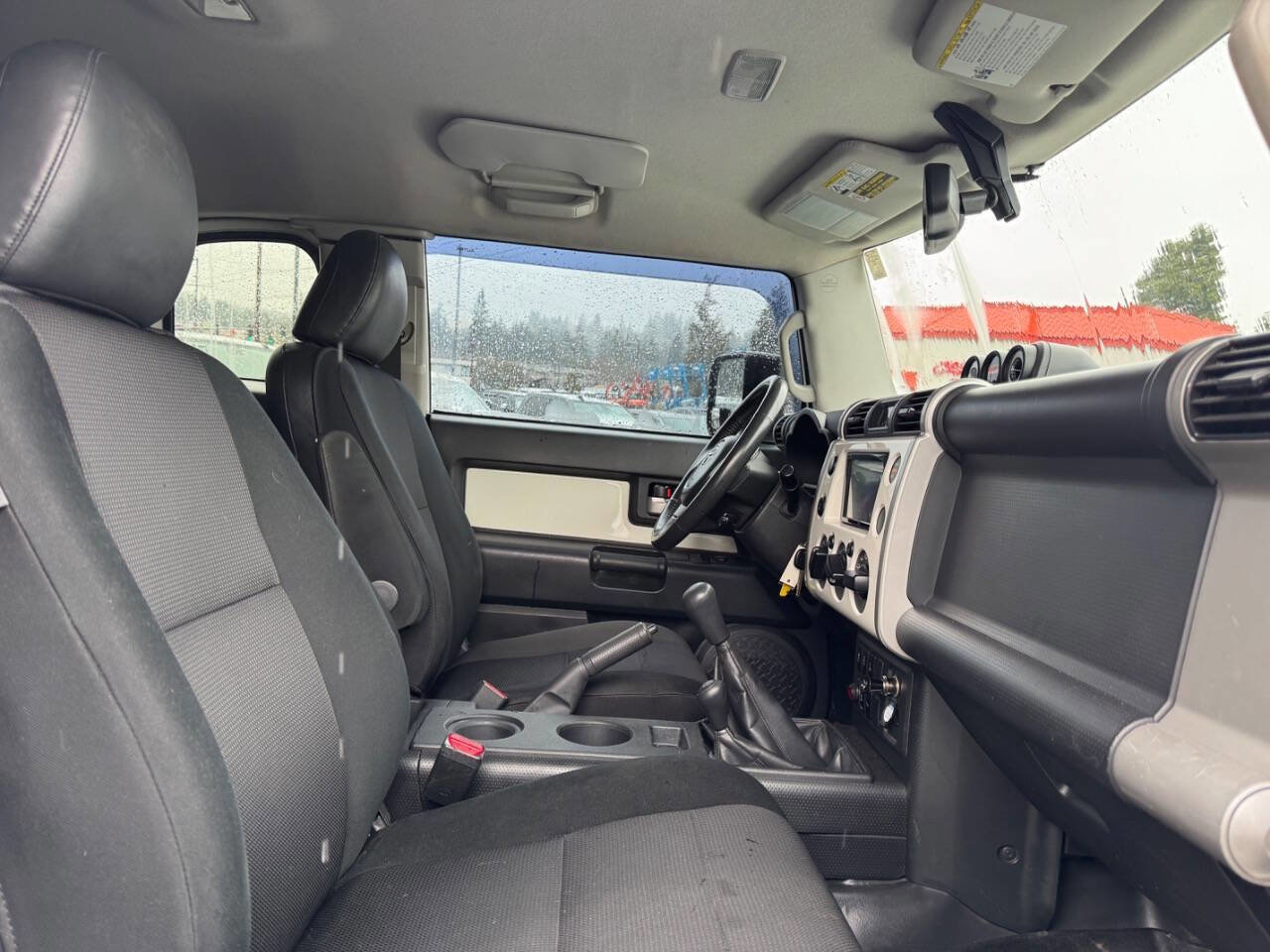 Used 2010 Toyota FJ Cruiser 4WD image 8
