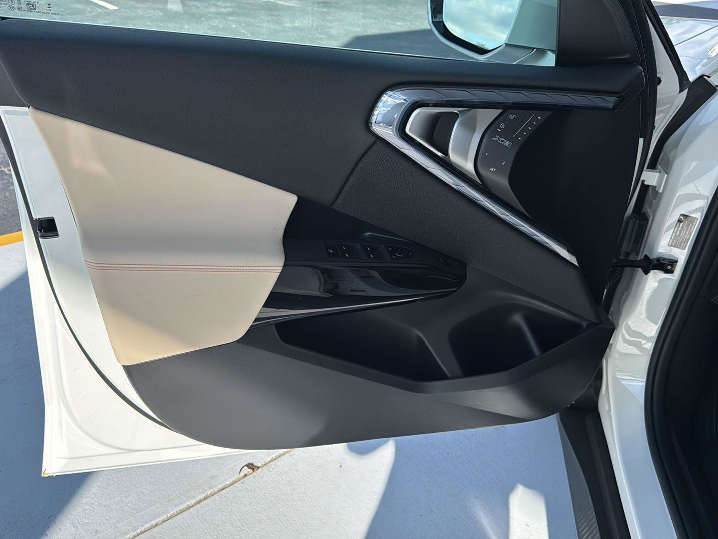 New 2026 BMW X3 xDrive30 w/ Premium Package image 13