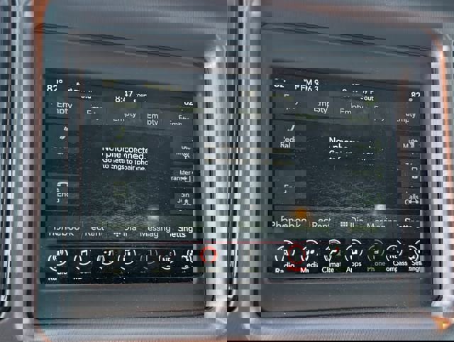 Used 2020 Dodge Challenger R/T RWD image 16