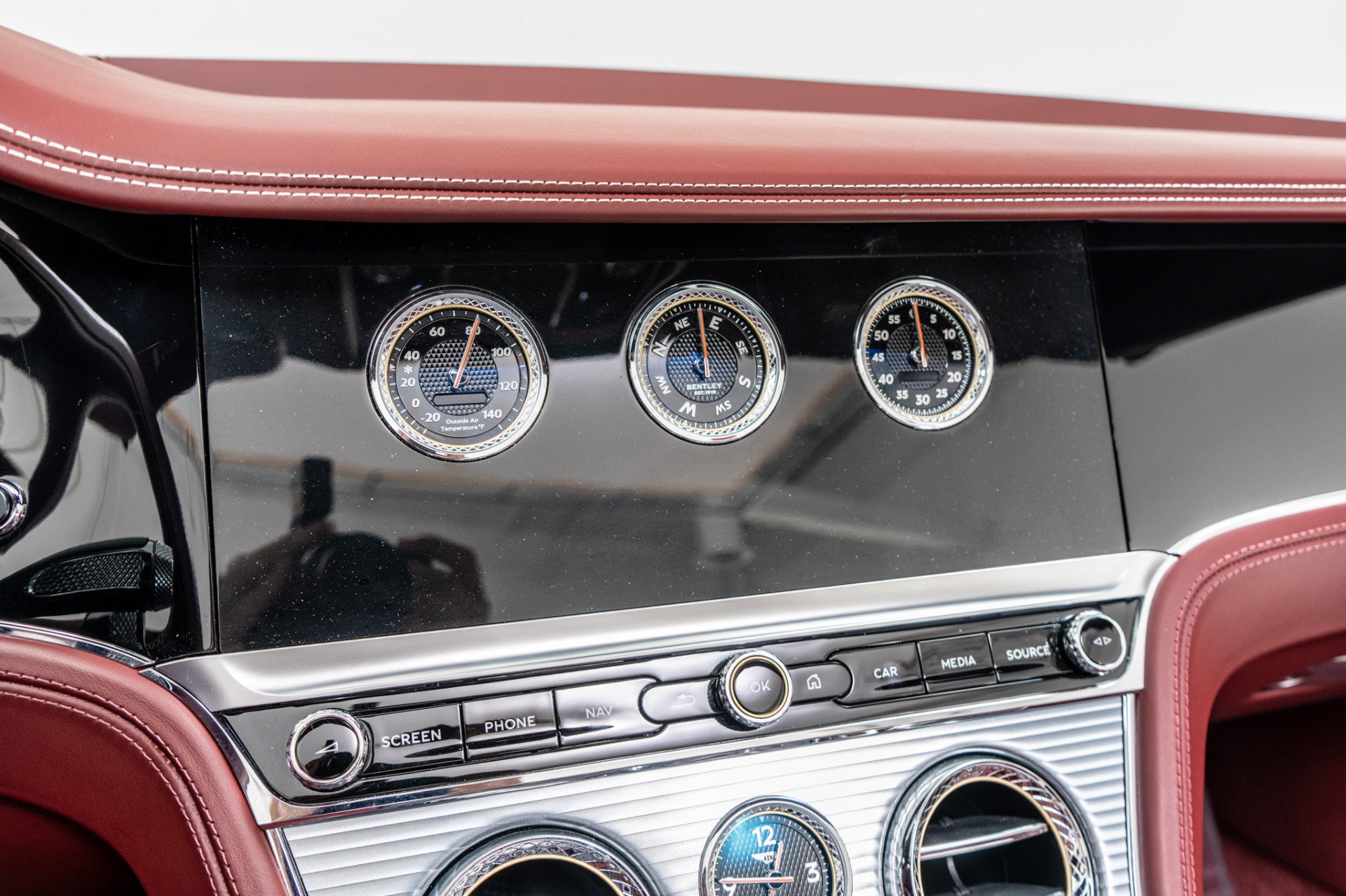 Used 2020 Bentley Continental GT V8 First Edition AWD/4WD image 29