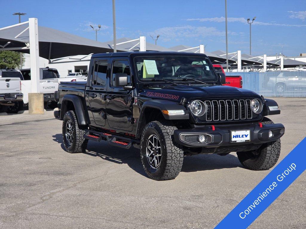 Used 2026 Jeep Gladiator Rubicon w/ Steel Power Dome Hood Package AWD/4WD image 3