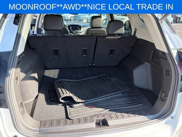 Used 2024 GMC Terrain Denali w/ Denali Premium Package AWD/4WD image 21