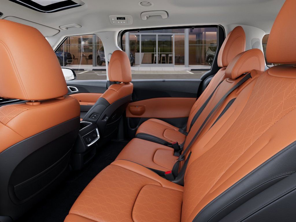 New 2026 Kia Carnival SX FWD image 18