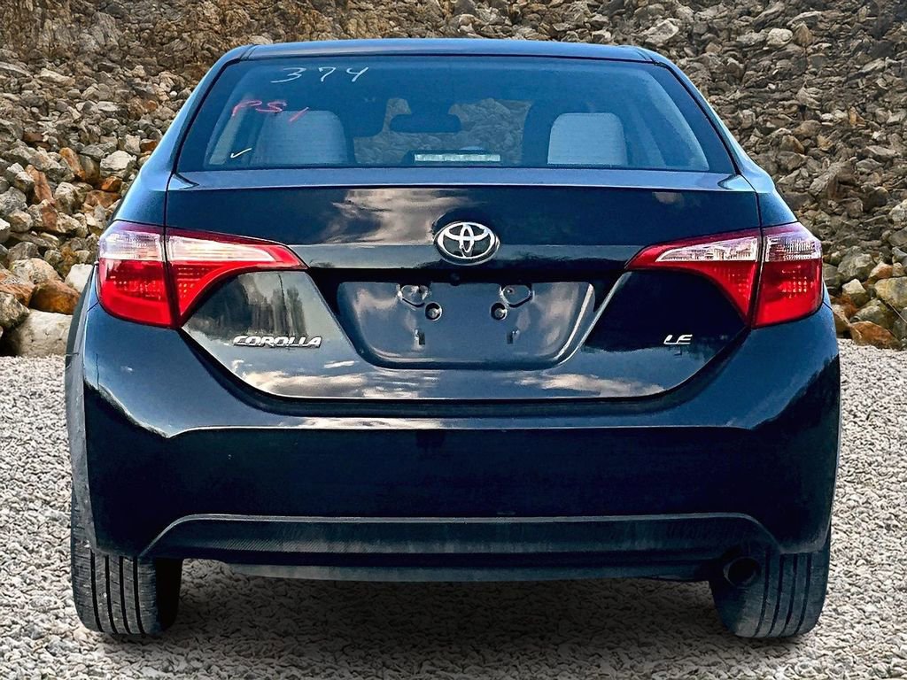 Used 2018 Toyota Corolla LE image 4