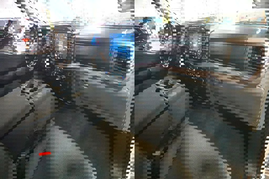 Certified 2024 Ford F150 XLT w/ Tow/Haul Package image 31