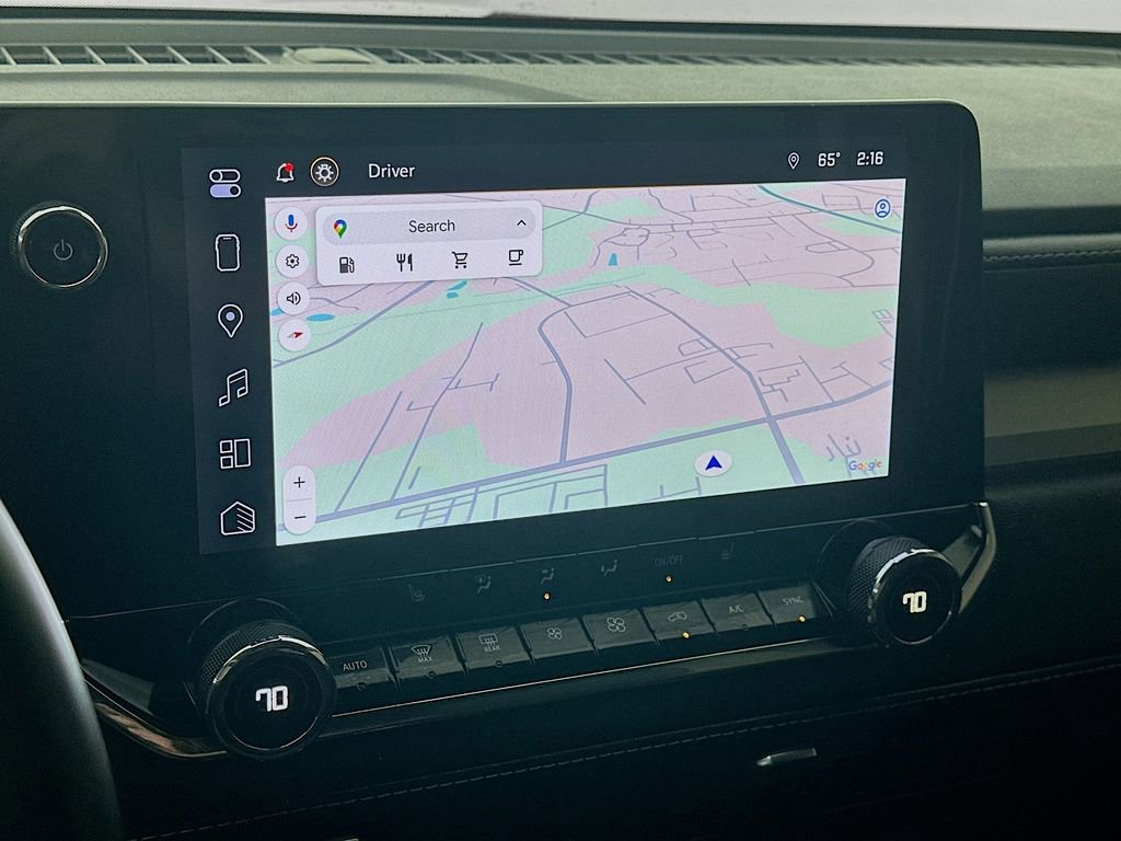 Used 2024 Chevrolet Colorado LT w/ LT Convenience Package II image 16