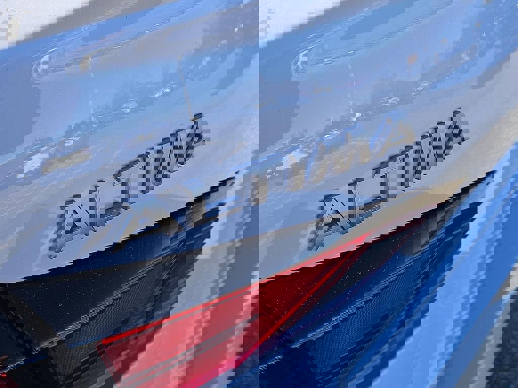 New 2025 Nissan Altima 2.5 SR image 3