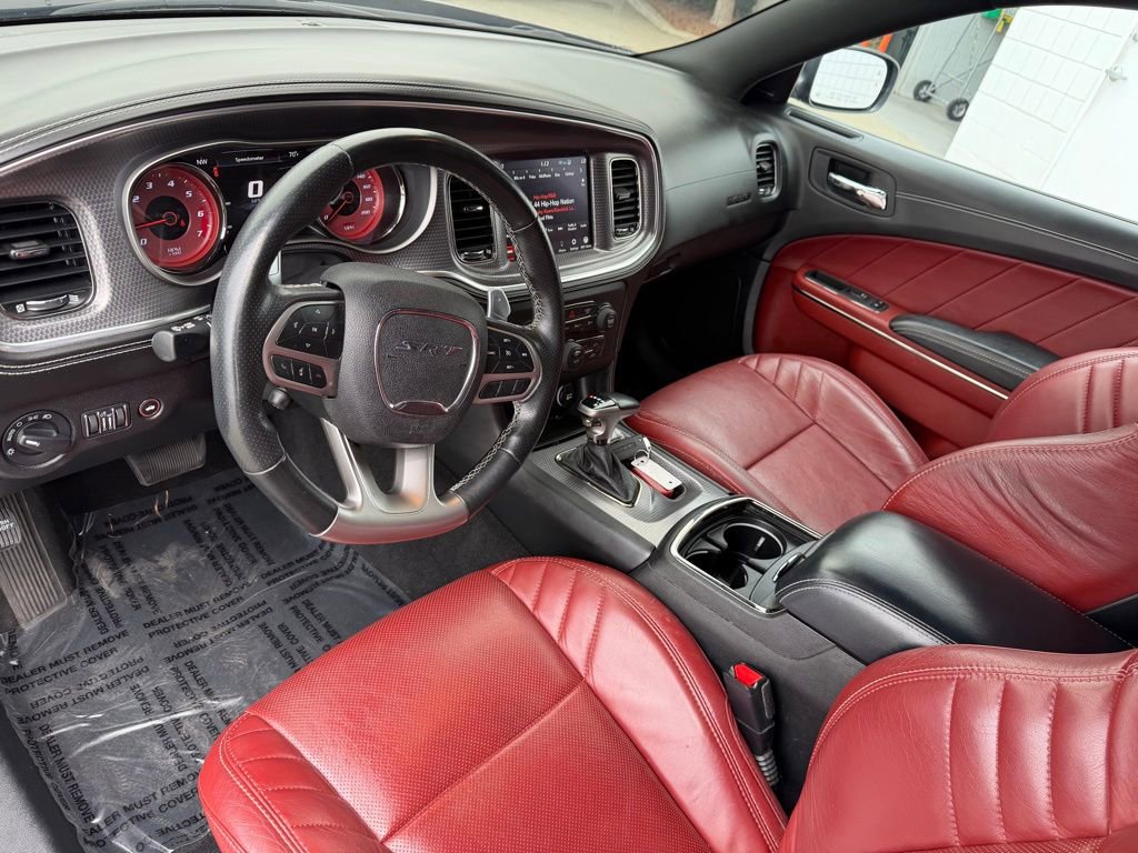 Used 2022 Dodge Charger SRT Hellcat w/ Harman/Kardon Audio Group image 2