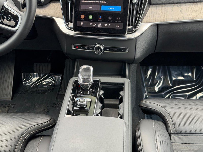 Certified 2026 Volvo XC90 B6 Ultra AWD/4WD image 15
