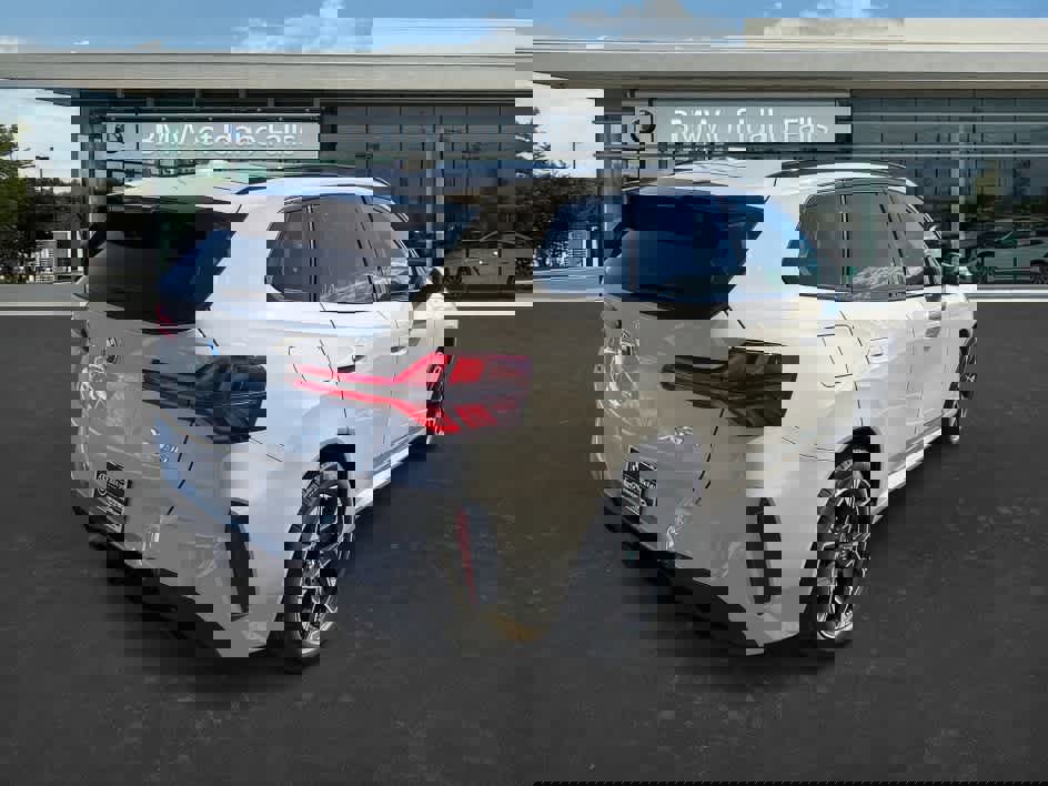 Certified 2025 BMW X3 xDrive30i w/ Premium Package image 9