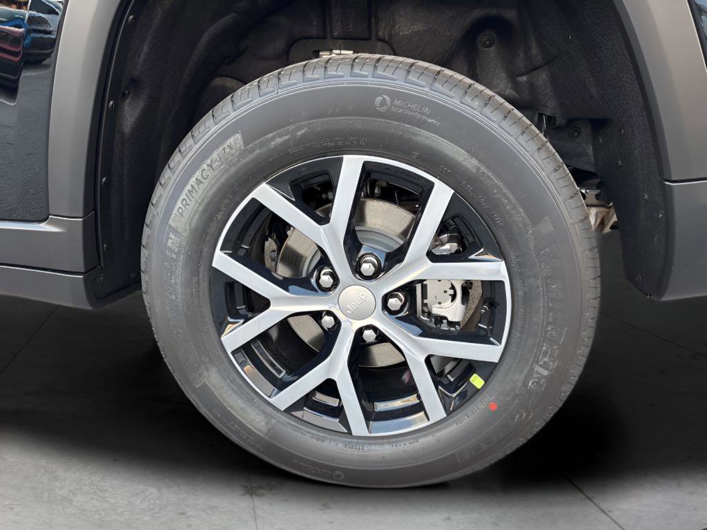 New 2025 Jeep Grand Cherokee Limited image 35