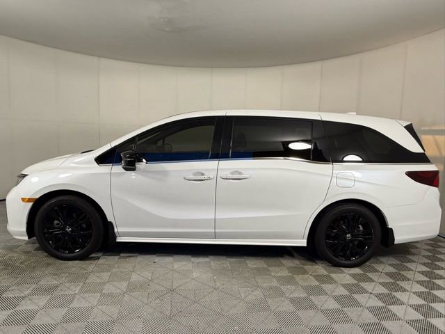 Used 2025 Honda Odyssey Sport-L image 2