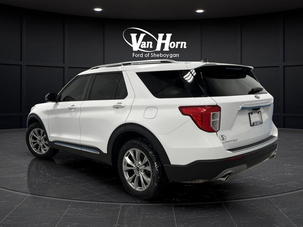 Used 2023 Ford Explorer Limited image 3