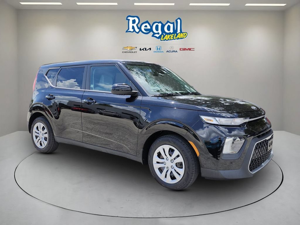 Certified 2021 Kia Soul LX FWD image 1