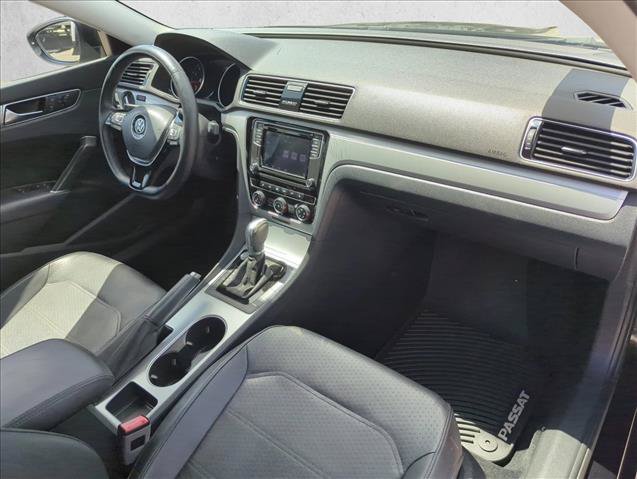 Used 2019 Volkswagen Passat 2.0T Wolfsburg w/ Wheels & Sunroof Package FWD image 24