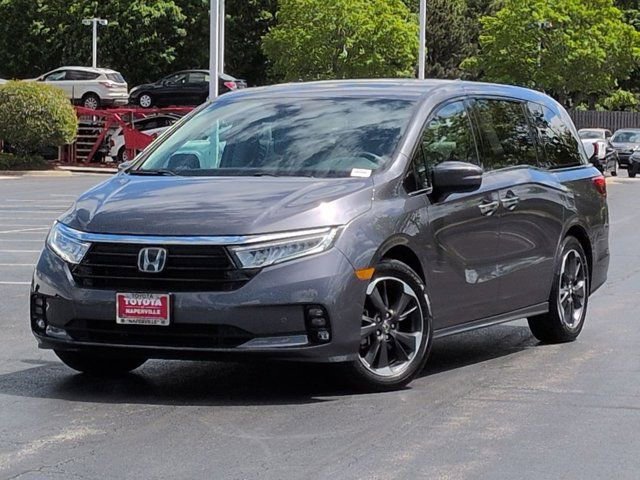 Used 2023 Honda Odyssey Elite image 2