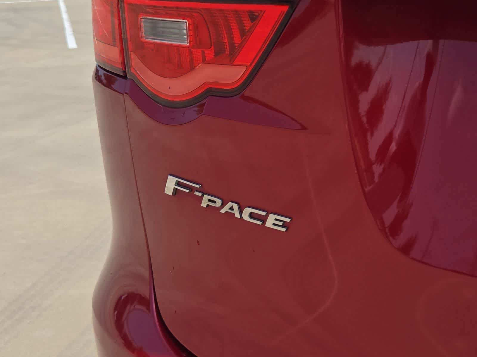 Used 2017 Jaguar F-PACE R-Sport AWD/4WD image 11