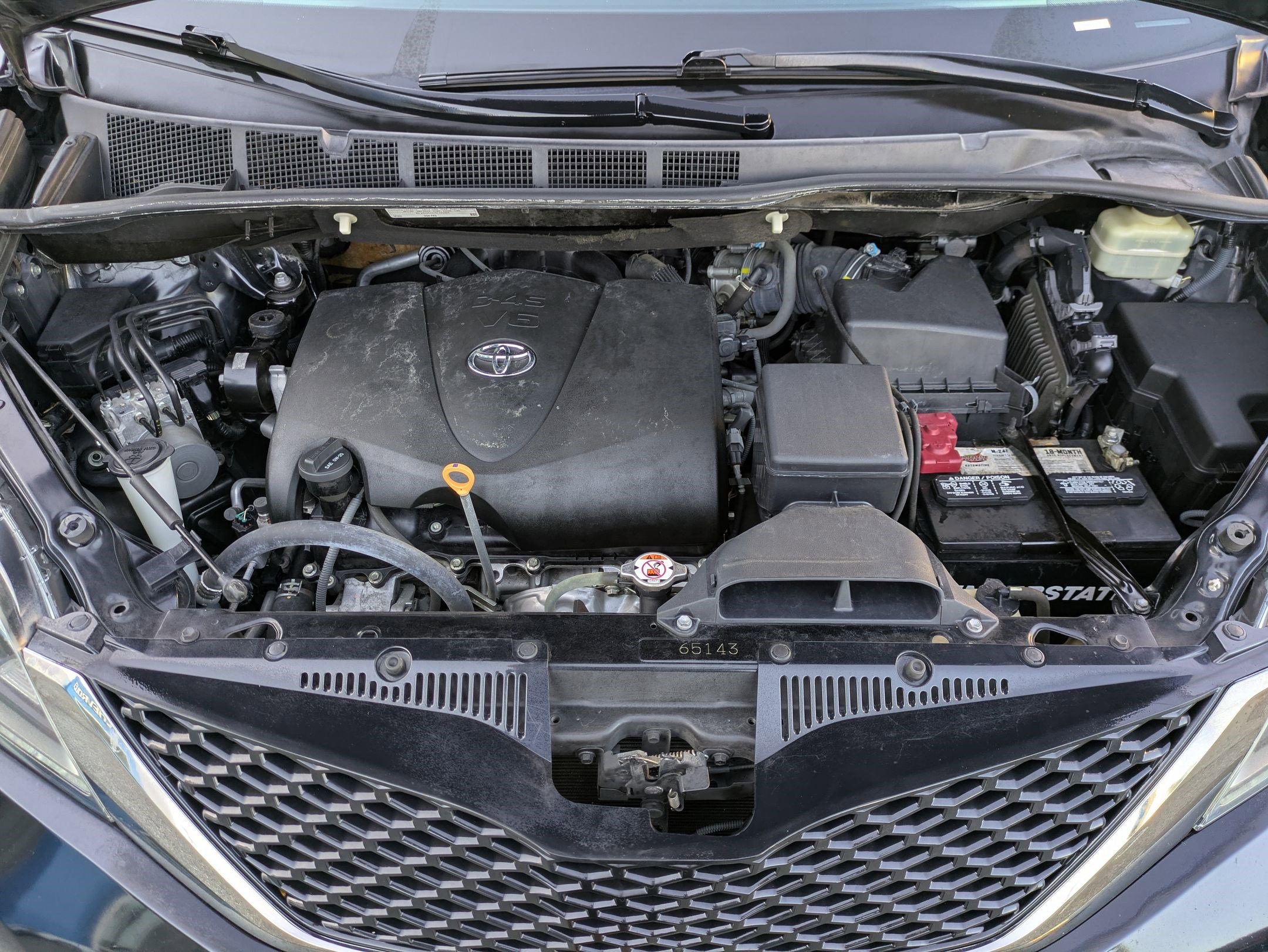 Used 2017 Toyota Sienna SE image 29