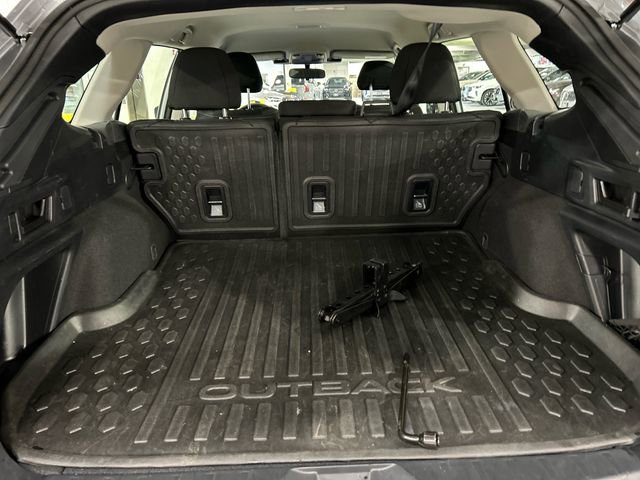 Used 2023 Subaru Outback 2.5i image 25
