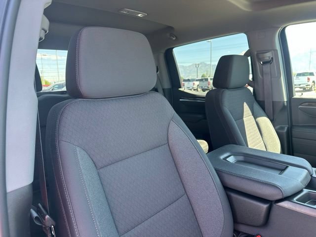 Used 2024 GMC Sierra 1500 Elevation w/ LPO, Elevation Black Package AWD/4WD image 18