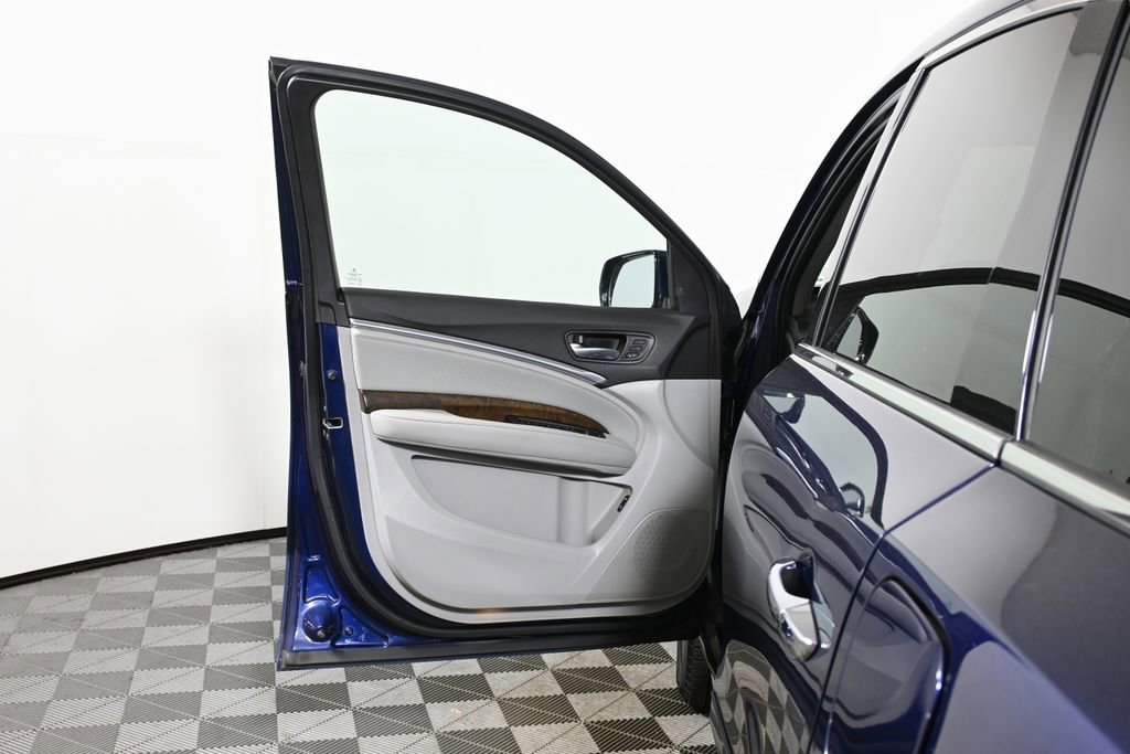 Used 2019 Acura MDX SH-AWD w/ Technology Package image 29