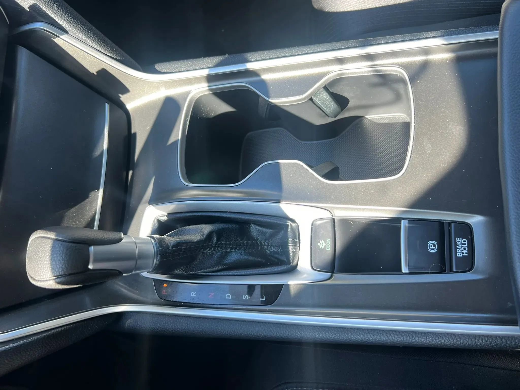 Used 2018 Honda Accord EX image 24