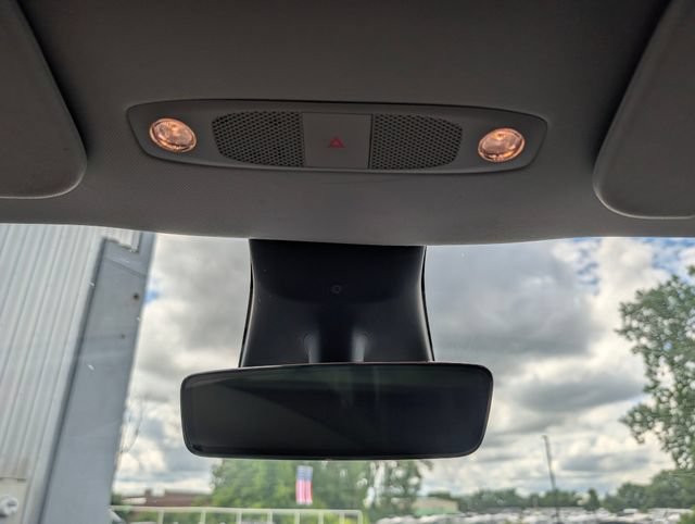Used 2023 Tesla Model Y Performance AWD/4WD image 20
