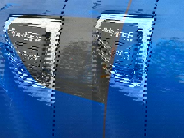 Used 2019 Ford Ranger Lariat w/ FX4 Off-Road Package image 9