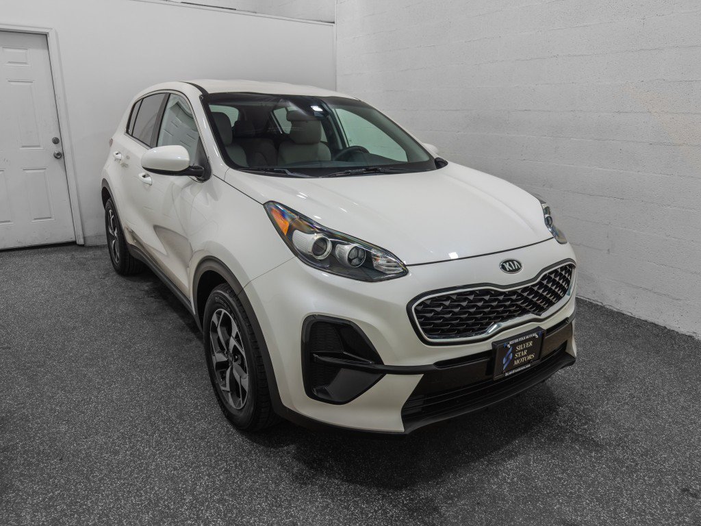 Used 2021 Kia Sportage LX FWD image 2